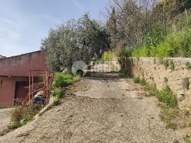 Foto Terreno agricolo in Via Monte Cardeto 1, Castelnuovo di Porto Centro