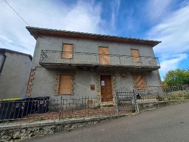 Foto Casa indipendente in Via Rimembranze, Amelia Centro di 122 m²