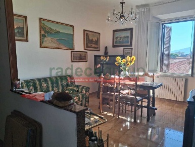 Foto Appartamento in Via Salvino Salvini 30, Livorno Calzabigi di 140 m²
