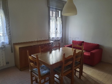 Foto Villa unifamiliare a Padova di 200 m² con 7 locali in vendita
