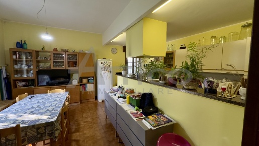 Foto Villa singola in Via Mascherine RO, Rovigo di 610 m² con 10 locali