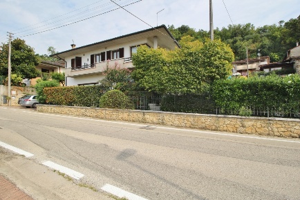 Foto Villa bifamiliare in Via S.Urbano 63, Montecchio Maggiore Sant'urbano
