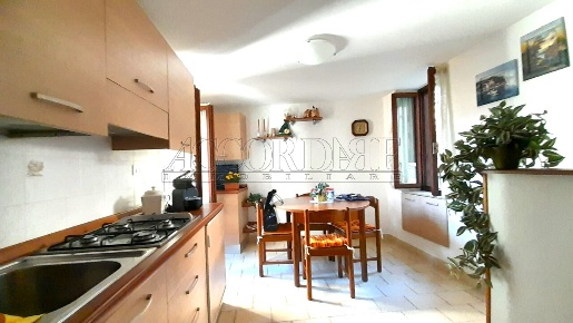 Foto Appartamento in via Colle  14, Castello Tesino Centro di 45 m²