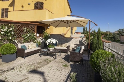 Foto Appartamento a Ponsacco Centro di 106 m² con 3 locali in vendita