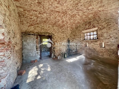 Foto Casa indipendente a Calci Gabella di 140 m² con 5 locali in vendita