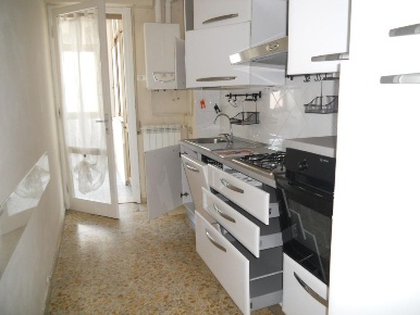 Foto Appartamento a Viareggio Centro di 75 m² con 4 locali in vendita