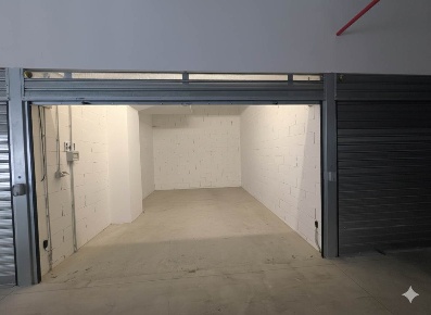 Foto Garage a Firenze Porta al Prato - San Jacopino di 20 m² con 1 locali