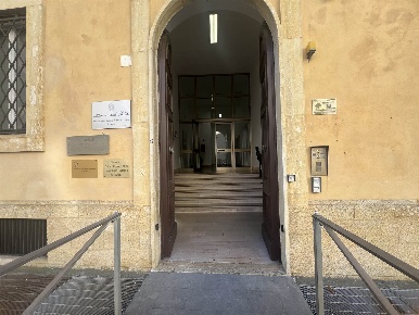 Foto Ufficio a Livorno Quartiere Venezia di 156 m² con 4 locali in affitto