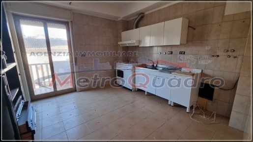 Foto Appartamento a Canicattì di 100 m² con 4 locali in affitto