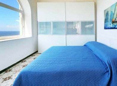 Foto Villa unifamiliare a Capri Centro di 90 m² con 3 locali in affitto