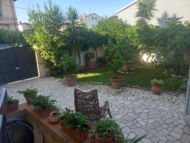 Foto Appartamento a Pisa Marina di Pisa di 80 m² con 5 locali in affitto