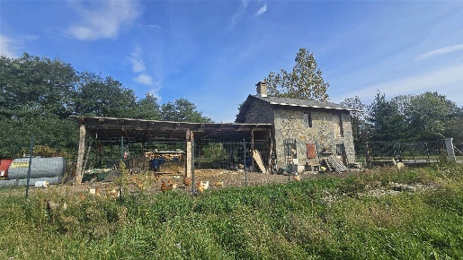 Foto Struttura sanitaria in Via Prosi, Vigliano Biellese di 4280 m²