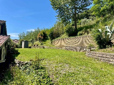 Foto Appartamento a Siena San Prospero di 100 m² con 5 locali in vendita