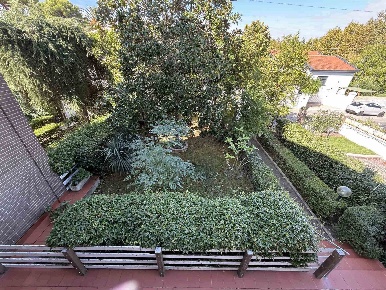 Foto Villa a schiera a Livorno Montenero Basso - Montenero Alto di 153 m²