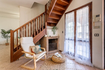 Foto Villa a schiera in Via Ardeatina  1261, Roma Divino Amore di 100 m²