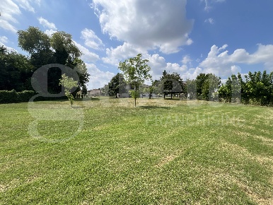 Foto Terreno residenziale a Piove di Sacco di 1000 m² in vendita