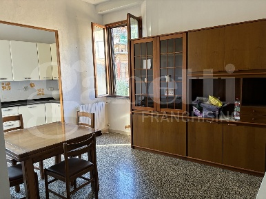 Foto Appartamento a Massa Marittima Centro di 90 m² con 5 locali in vendita