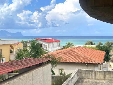 Foto Appartamento in Via dei Calamari 8, Alcamo Alcamo Marina di 70 m²