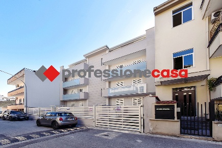 Foto Appartamento in Via Dante Alighieri 5, San Nicola la Strada di 90 m²