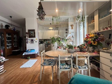 Foto Appartamento a Zelo Buon Persico Centro di 80 m² con 2 locali