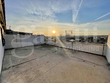 Foto Attico in Ostiense, Roma Ostiense di 70 m² con 2 locali in affitto