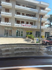 Foto Ufficio in Via G. Amendola-Viale Kennedy 1, Aversa di 310 m²