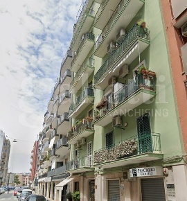 Foto Appartamento in Giovanni Laterza, Bari Carrassi di 100 m² con 3 locali