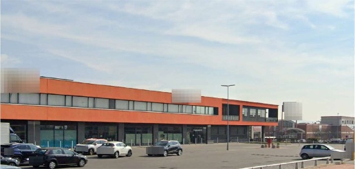 Foto Negozio in Strada Torino, Caselle Torinese Centro di 1254 m²