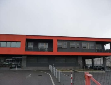 Foto Appartamento in Via Torino, Caselle Torinese Centro di 206 m²