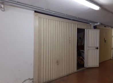 Foto Box in Viale Luigi Cilla, Ravenna San Biagio di 45 m² con 1 locali