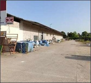 Foto Negozio in VIA GENIO CIVILE, Aprilia Campo di Carne - Pantanelle