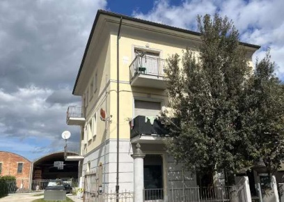 Foto Appartamento in Via della Libertà, Russi San Pancrazio di 73 m²