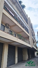 Foto Appartamento in VIA NAZIONALE, Messina di 85 m² con 3 locali