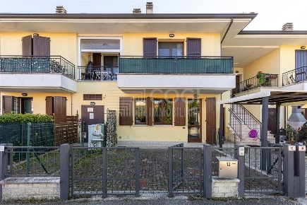 Foto Appartamento in Via Mascagni, Bagnara di Romagna di 96 m² con 3 locali