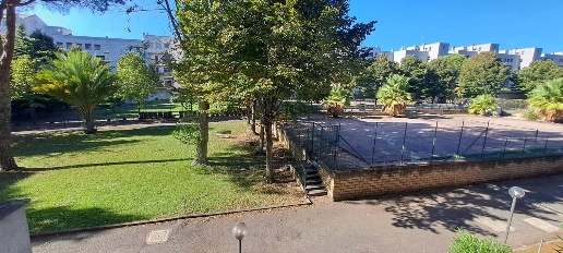 Foto Appartamento in Via Umberto Lilloni, Roma Acilia di 90 m² con 3 locali