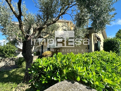Foto Villa bifamiliare in Via XXV Aprile, Villorba Lancenigo Villorba