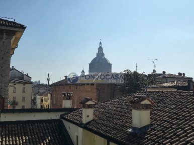 Foto Attico in Corso Camillo Benso Conte di Cavour, Pavia Centro Storico
