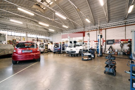 Foto Magazzino in Via Rio Cimetto, Venezia Mestre di 454 m² con 3 locali