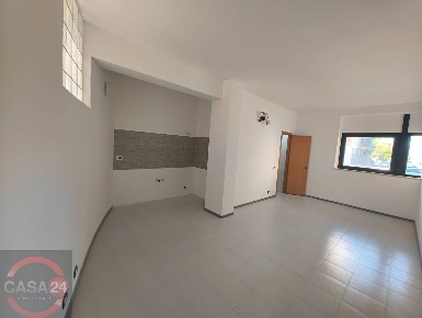 Foto Appartamento in via svetonio, Latina Centro di 54 m² con 2 locali