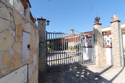 Foto Villa singola in litoranea Otranto, Otranto di 200 m² con 10 locali