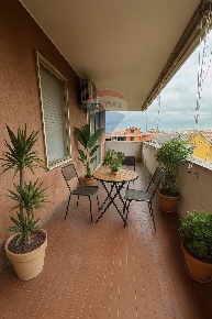 Foto Appartamento in VIA SANT'AMBROGIO, Romentino di 130 m² con 5 locali