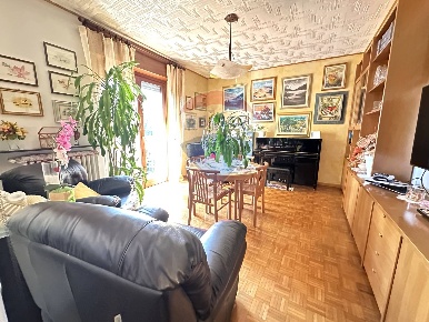Foto Appartamento in Via conca d'oro, Varese Bosto di 93 m² con 3 locali