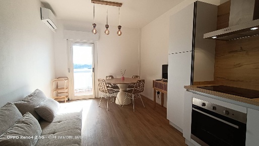 Foto Appartamento in Viale Colombo, Porto Recanati Centro di 43 m²