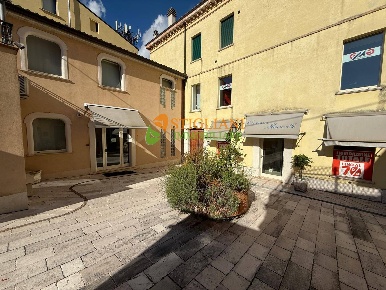 Foto Appartamento in Piazza Andrea D'Isernia, Campobasso Semicentro