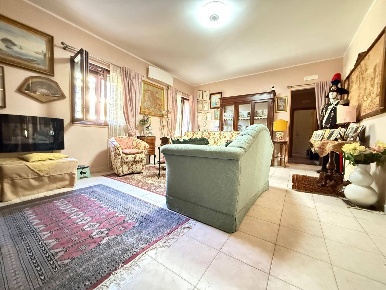 Foto Appartamento in Via Pasquale Tenga, Caserta San Leucio - Briano