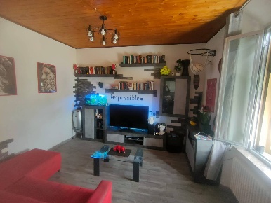 Foto Appartamento a Ascoli Piceno di 83 m² con 5 locali in vendita