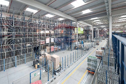 Foto Capannone industriale a Truccazzano di 5400 m² in affitto