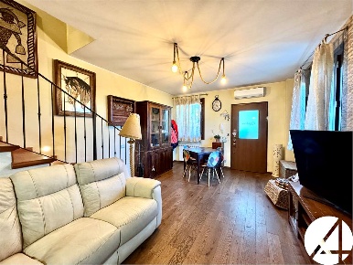 Foto Villa a schiera in Via Orlandini 1300, Monsummano Terme di 145 m²