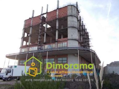 Foto Negozio in Predda Niedda strada n. 1, Sassari Predda Niedda di 2030 m²