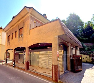 Foto Negozio in Via Porro, Induno Olona di 56 m² con 1 locali in vendita